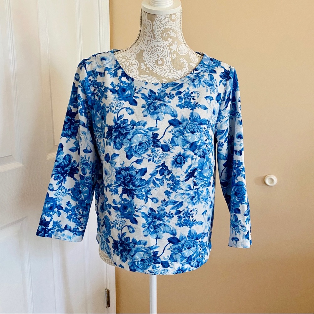 H&M Blouse • Blue Floral